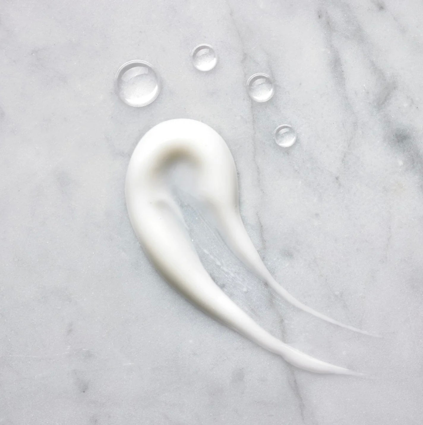 MEDIK8 Balance Moisturiser™ & Glycolic Acid Activator™ image 3
